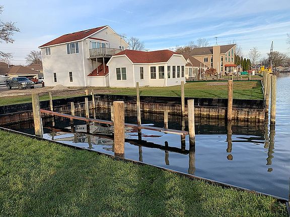 40' x 30' Boat well