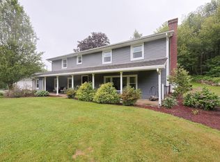 7 & 11 Sovereign Hts, Sutton, MA 01590