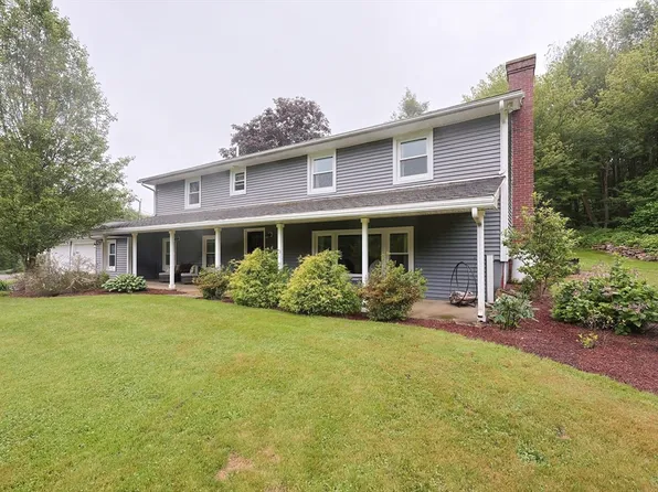 7 & 11 Sovereign Hts, Sutton, MA 01590
