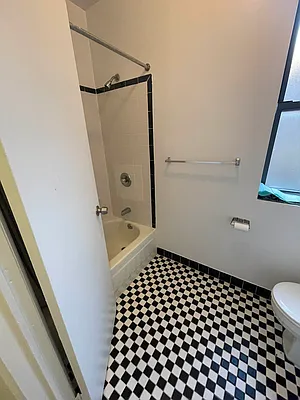 Rented by Best Apartments North Inc | media 20