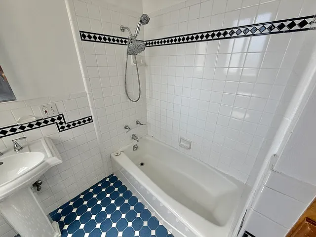 458 21st Ave — Photo 59