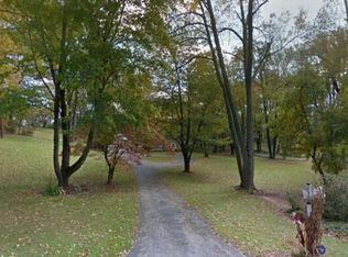 660 Andover Rd, Newtown Square, PA 19073