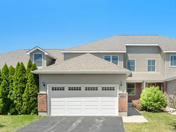 3705 Green Tree Ln, Dekalb, IL 60115