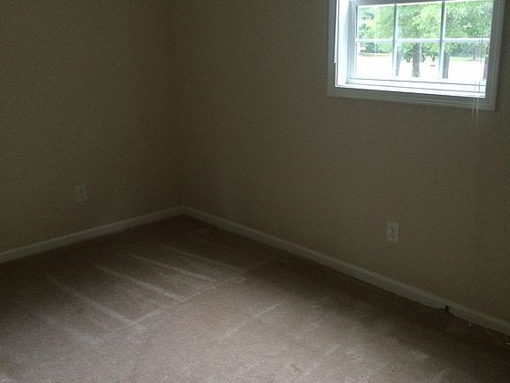 3rd image of 6328 Rockwell Blvd