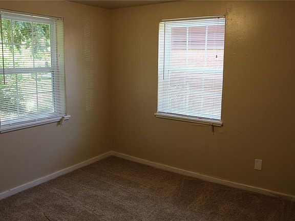 5th image of 1118 Bell Dr