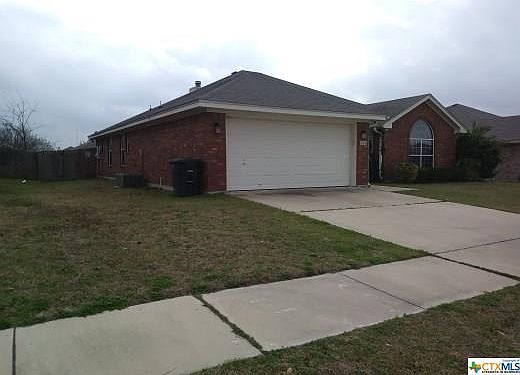 3rd image of 4306 Rosebelle Ave