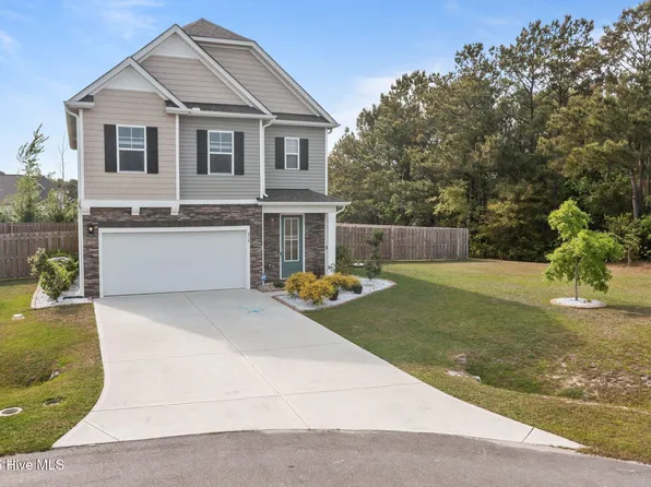 218 Avocet Way, Sneads Ferry, NC 28460