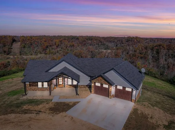 10695 Stoney Point Rd, Lowell, AR 72745