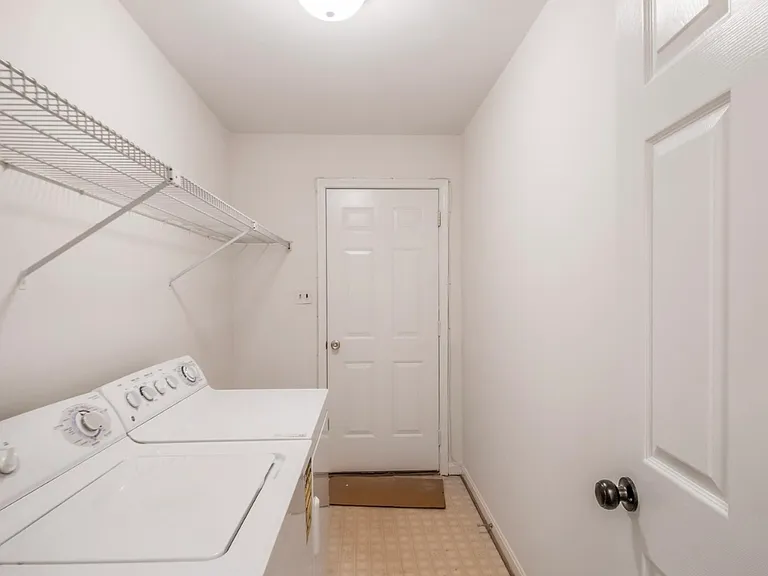 4100 Ulster Rd — Photo 17