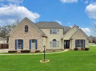 1 Rue Toulon, Mandeville, LA 70471