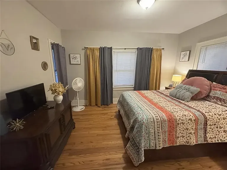 820 Classen Blvd — Photo 16