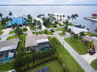 3522 SE 22nd Pl, Cape Coral, FL 33904