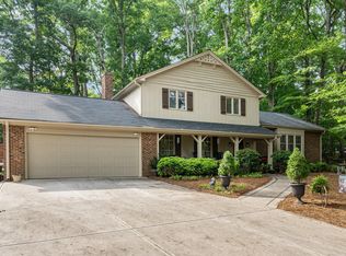 125 Amesbury Ln, Cary, NC 27511