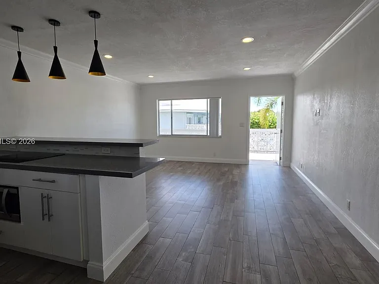 2170 NE 51st Ct #C26 — Photo 2