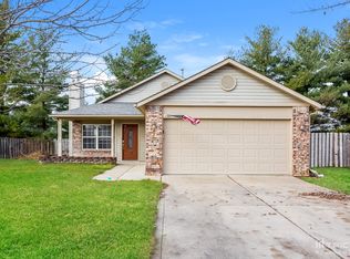 984 Canary Creek Dr, Franklin, IN 46131