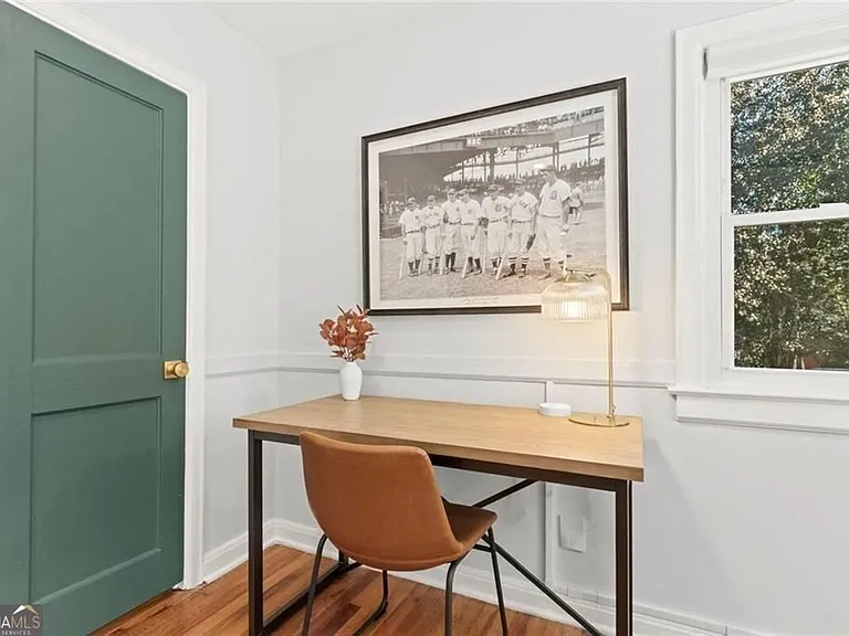 1333 Victor Rd NE — Photo 30