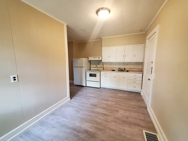 1093 Atlantic Ave #1093 — Photo 6
