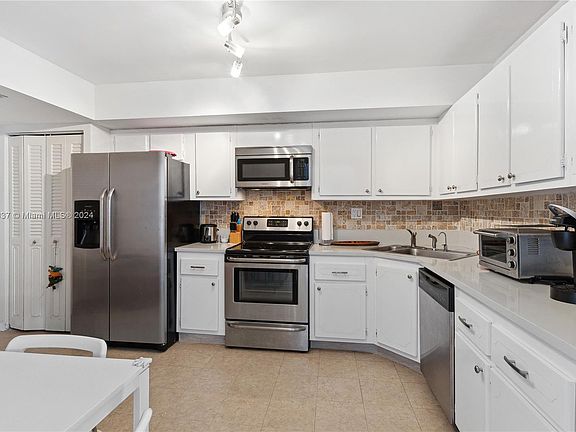 4th image of 2150 Sans Souci Blvd #C302