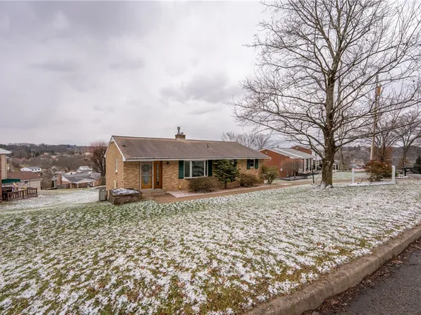 129 Franklin Dr, Greensburg, PA 15601