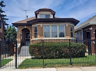 6136 W Fletcher St, Chicago, IL