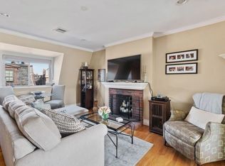 2 Harvard Pl APT 4, Charlestown, MA 02129