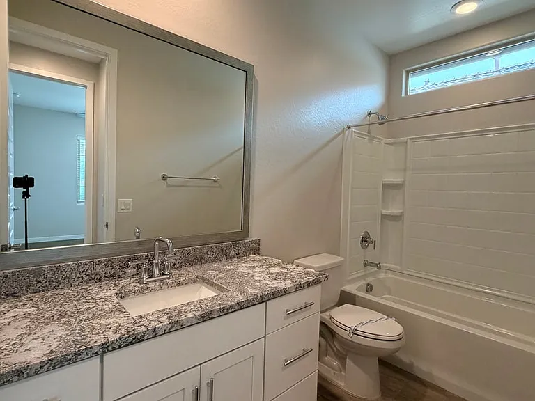 1614 W Corral Rd — Photo 8