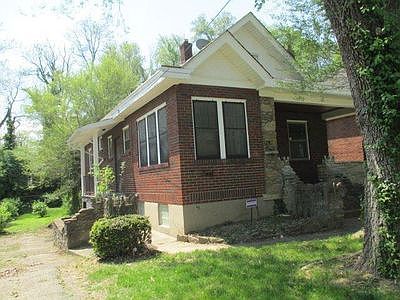 2nd image of 3939 Odin Ave