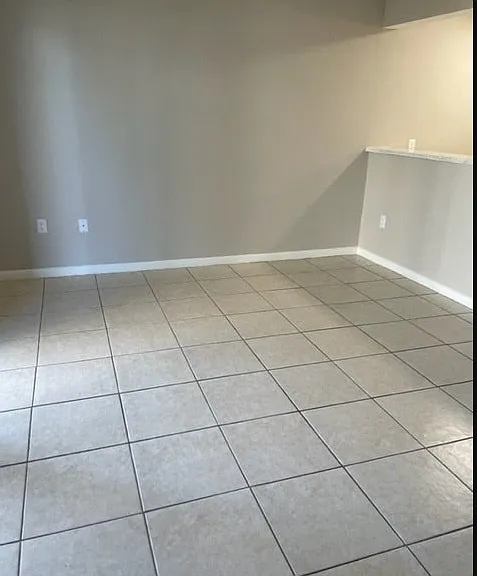 Spring Lake Apartments — Photo 30