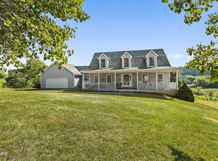 5661 Stardust Rd, Kingsport, TN 37660