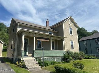 109 N Summer St, Adams, MA 01220