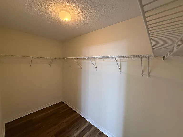 104 Kemper Ln — Photo 12