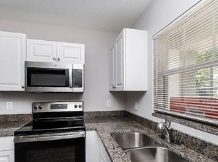 7804 Prospect Hill Cir, New Port Richey, FL 34654