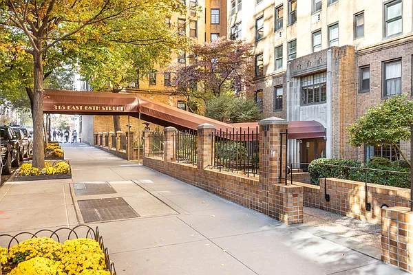 315 East 68th Street #2N in Lenox Hill, Manhattan | StreetEasy