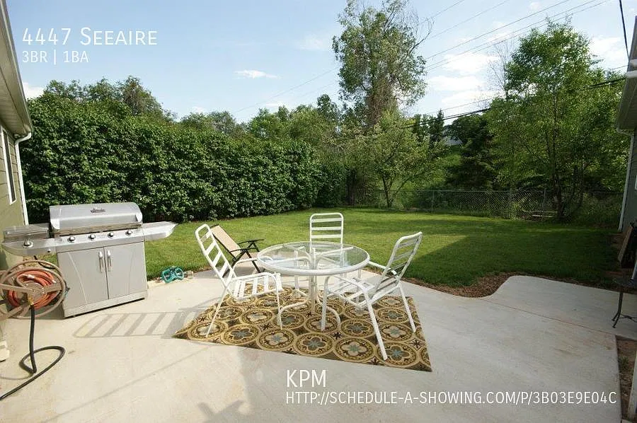 3 Bed | 1 Bath | Double Car Garage | West — Photo 4