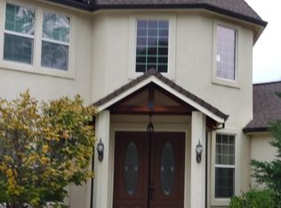 8579 Heartland Dr, Redding, CA 96001