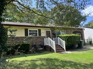 23 Tillerson Dr, Newport News, VA 23602