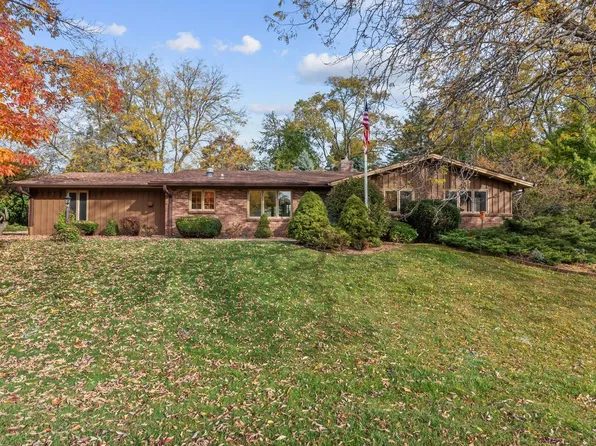 5524 Deerfield ROAD, Mount Pleasant, WI 53406