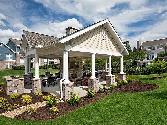 Summerhouse with Grilling and Picnic Area