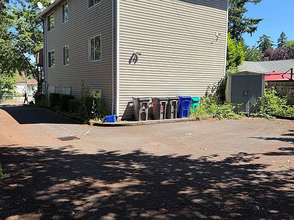 4th image of 11722 SE Ankeny St