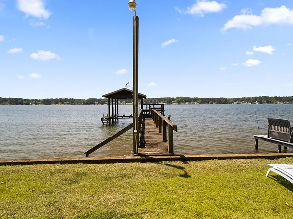 2283B Pineland Shores Cir, Cross Hill, SC 29332