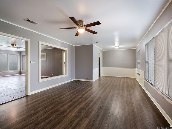 5th image of 310 WESTHILL PL