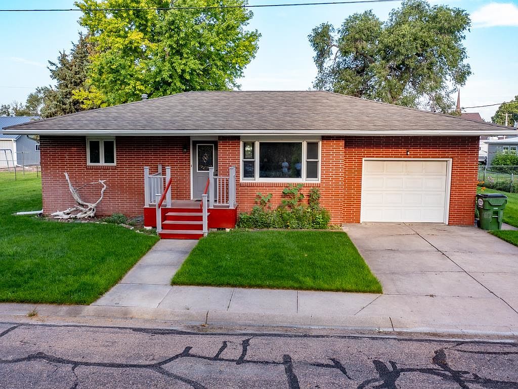 220 Liberty St, Sutherland, NE 69165 MLS 24952 Zillow