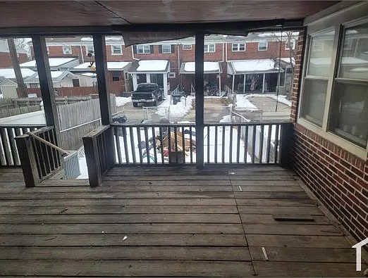 3 bed, 1321 sqft, $2,500 — Photo 4