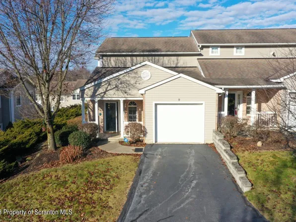 9 Waterford Rd, South Abington Township, PA 18411