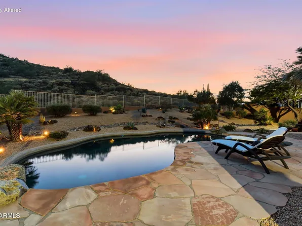 5565 W PINNACLE HILL Drive W, Glendale, AZ 85310