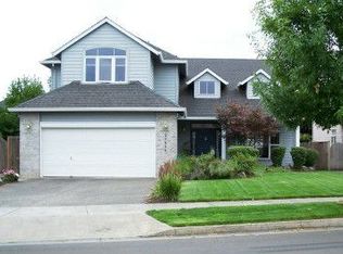 17950 SW Woodhaven Dr, Sherwood, OR 97140