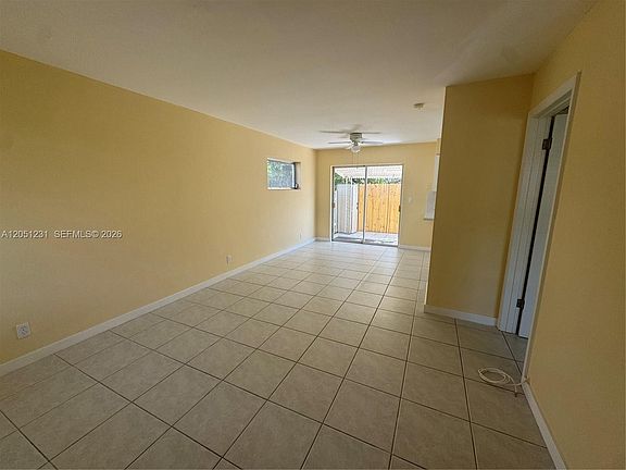 2nd image of 2241 Monroe St APT 1