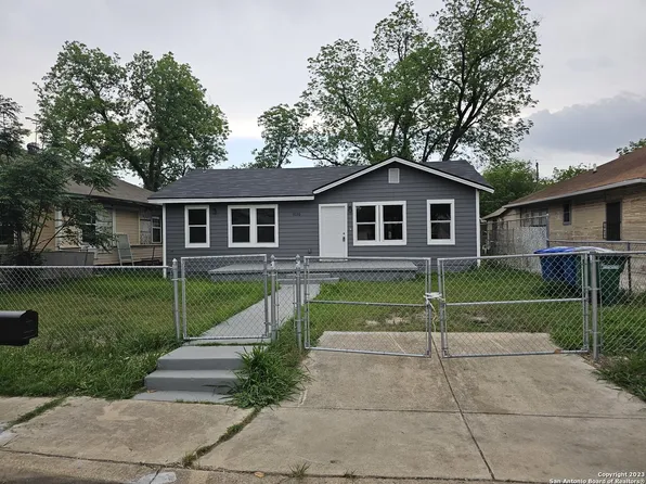 1020 KING AVE, San Antonio, TX 78211