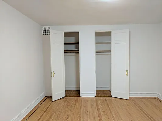 Rented by Lang Realty LLC | media 10