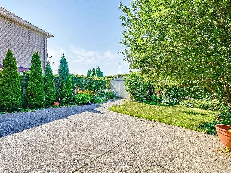 20 Hesketh Ct — Photo 25